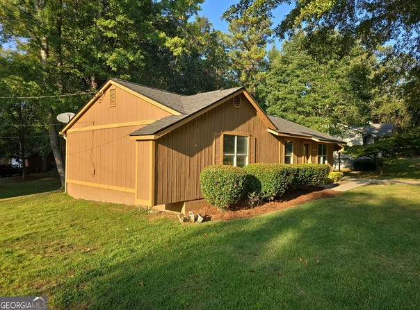 3118 Caliente Lane, Rex, GA 30273