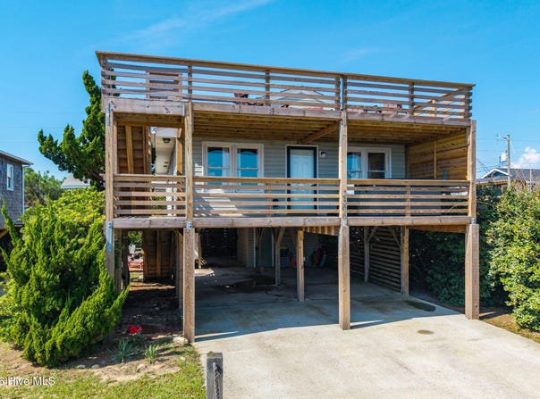 2306 Raymond Avenue, Kill Devil Hills, NC 27948