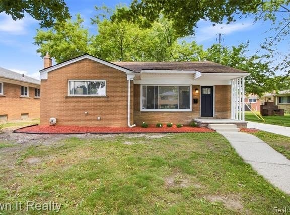 23700 Marlow Street, Oak Park, MI 48237