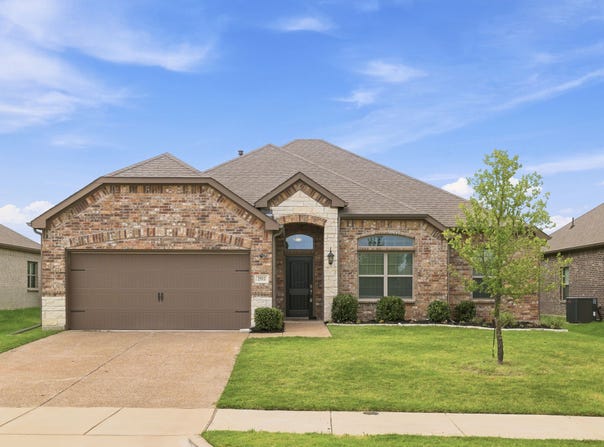2911 Diamondback Drive, Melissa, TX 75454