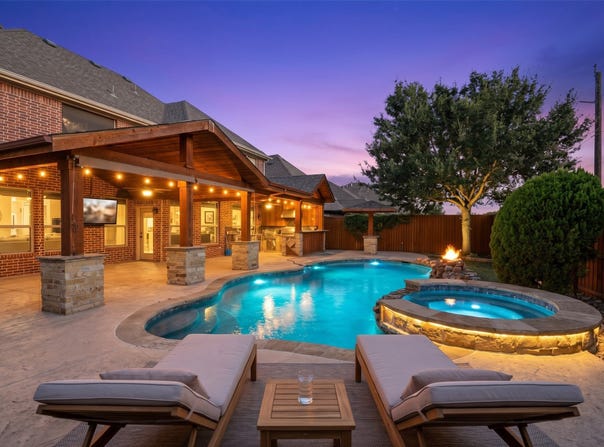 221 Chapel Hill Drive, Prosper, TX 75078