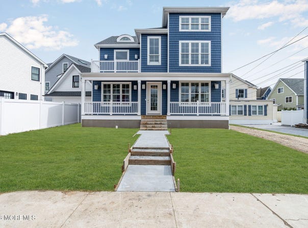 1006 Heck Street, Asbury Park, NJ 07712
