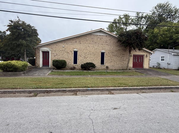 420 E Water Street, Mayfield, KY 42066