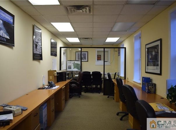 863 Georges Road, South Brunswick, NJ 08852