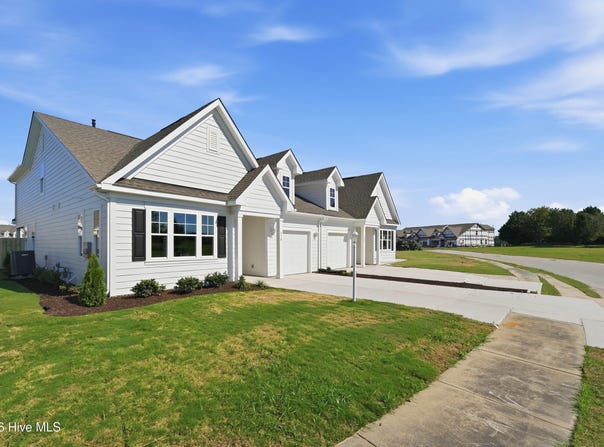 551 Watercrest Circle, Elizabeth Cty, NC 27909