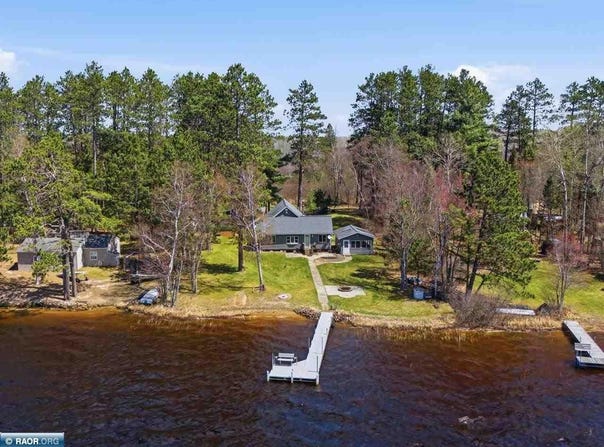 48797 E Scooty Lake Dr, Bovey, MN 55709