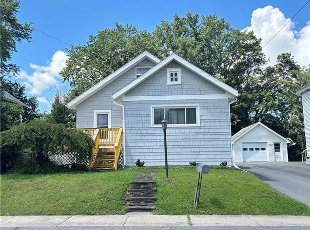 10 Pleasant Avenue, Oneonta, NY 13820