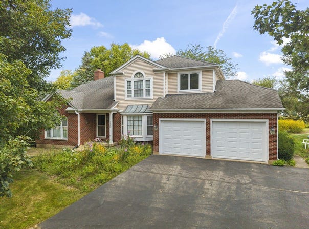 730 Cambridge Place, Sycamore, IL 60178