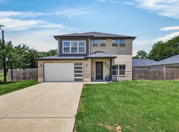 612 Kontiki Drive, Tool, TX 75143