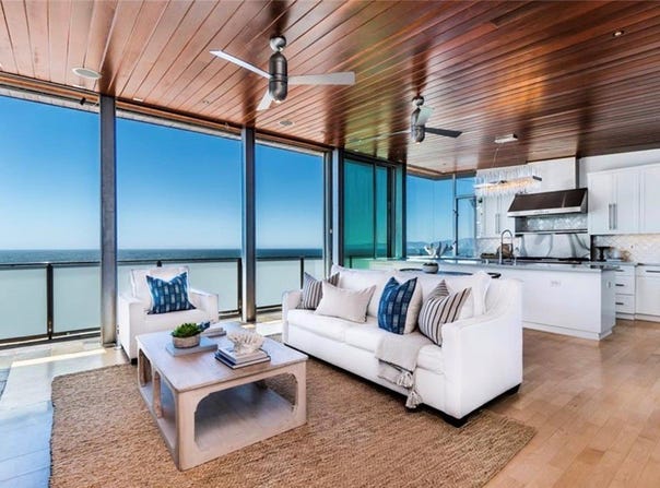3316 Crest Drive, Manhattan Beach, CA 90266