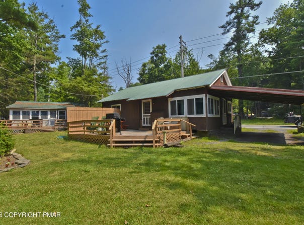 271 Rt 390, Tafton, PA 18464