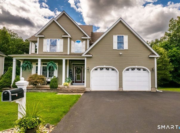 1 James Place, Plainville, CT 06062