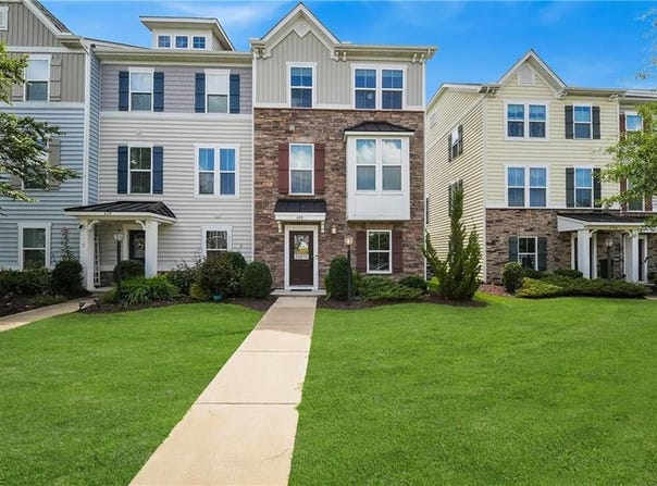 400 Spring Hill Place, Smithfield, VA 23430