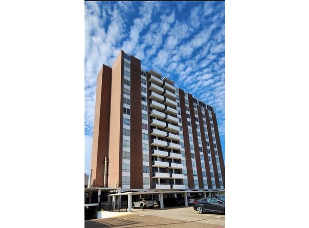 715 Upper Broadway, Corpus Christi, TX 78401