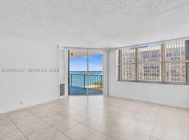 1901 Brickell Ave, Miami, FL 33129