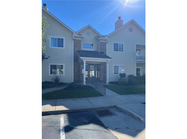 6665 Brigham Square, Centerville, OH 45459