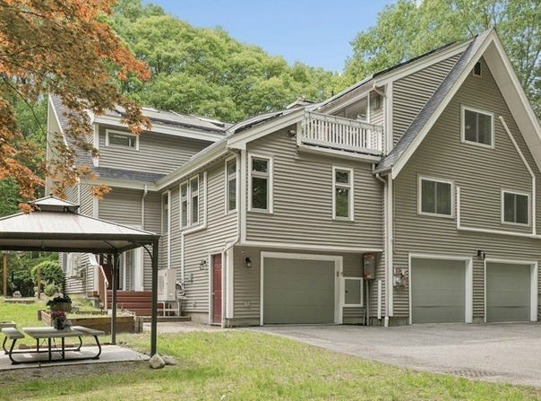 10 Cold Harbor Drive, Northborough, MA 01532