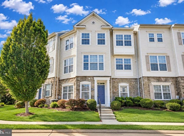 21800 DRAGONS GREEN Square, ASHBURN, VA 20147