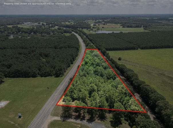 W HWY 67, Omaha, TX 75571