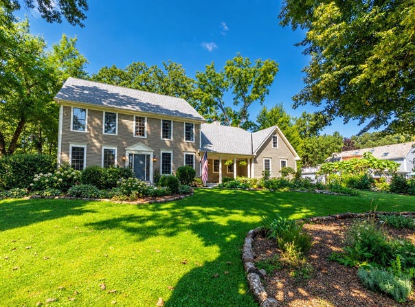 318 Timber Trail, Batavia, IL 60510