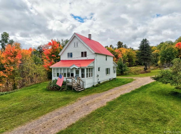 54499 Cemetery Road, Calumet, MI 49913