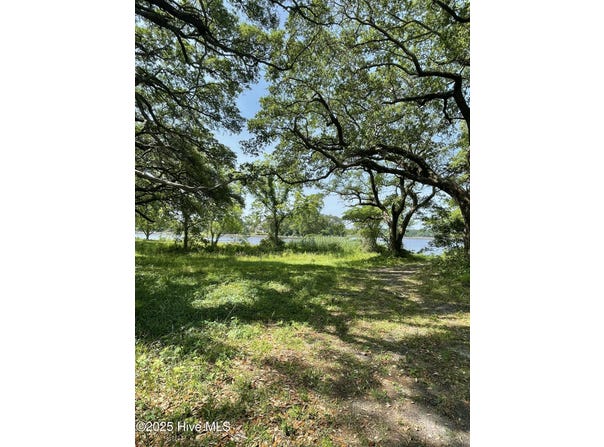 405 Red Drum Way W lot: 10, Swansboro, NC 28584