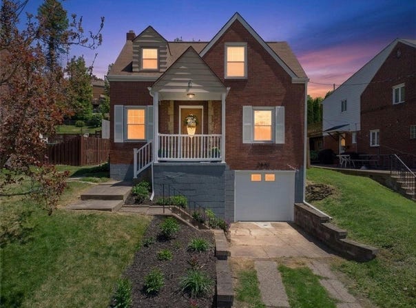 3645 W Run Rd, Munhall, PA 15120