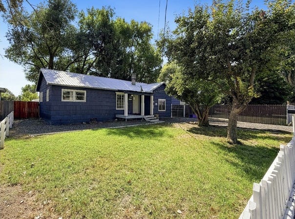 445 RIVERSIDE Dr, Burns, OR 97720