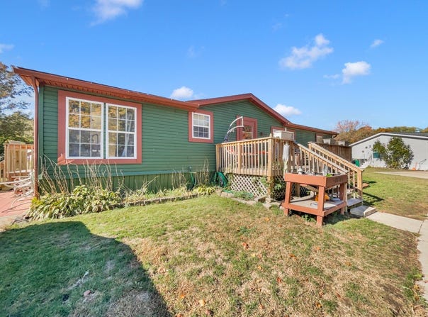 2500 Mann Rd., Clarkston, MI 48346