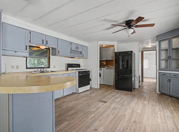47 Deep Meadows, Exeter, NH 03833
