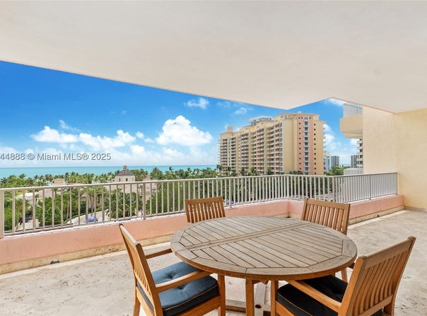 785 Crandon Blvd, Key Biscayne, FL 33149