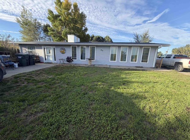 415 Elm St, Hubbard, NE 68741