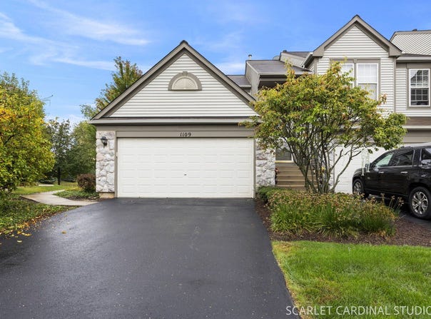 1109 Bromley Court, Aurora, IL 60502