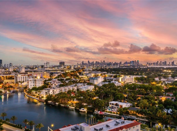 2655 Collins Ave, Miami Beach, FL 33140