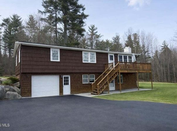 11 Continental Drive, Schroon Lake, NY 12870