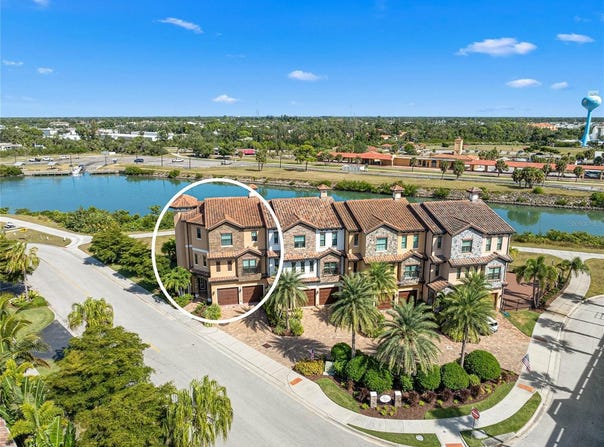 205 E VENICE Avenue, VENICE, FL 34285