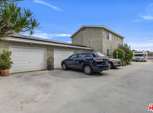 10914 S Osage Ave, Inglewood, CA 90304