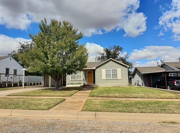 1026 E 12th, Colorado City, TX 79512