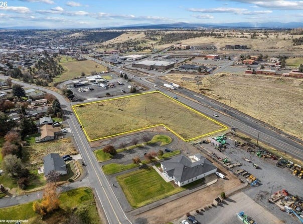 NE Chestnut St, Madras, OR 97741