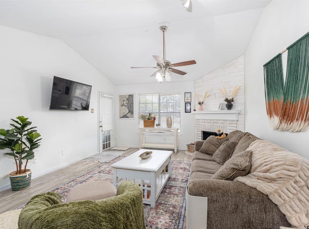 400 Southtown Dr #606, Tyler, TX 75703