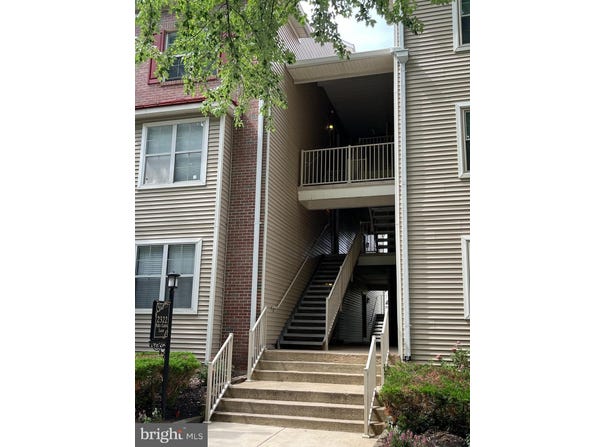 2322-J FALLS GABLE Lane, BALTIMORE, MD 21209