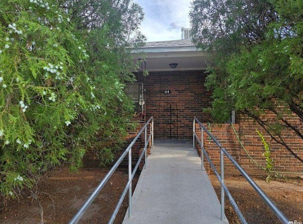 114 W DEMING St, Roswell, NM 88202