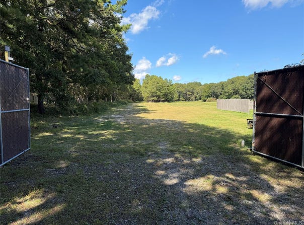 245 N sunrise service Road, Manorville, NY 11949