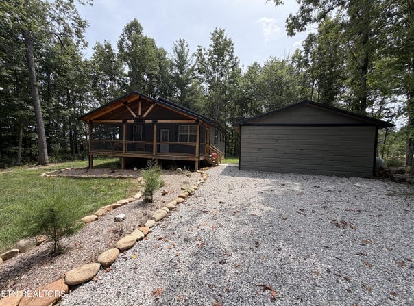 130 Murray Lane, Jamestown, TN 38556