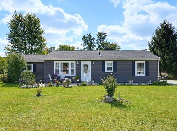 202 Hale Drive, Streetsboro, OH 44241