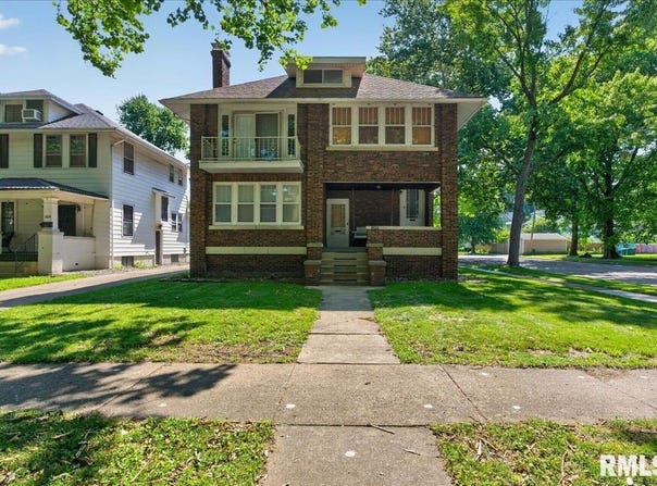 1428 Lowell Avenue, Springfield, IL 62704
