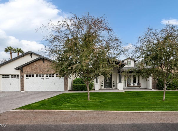 4705 N 32ND Place, Phoenix, AZ 85018