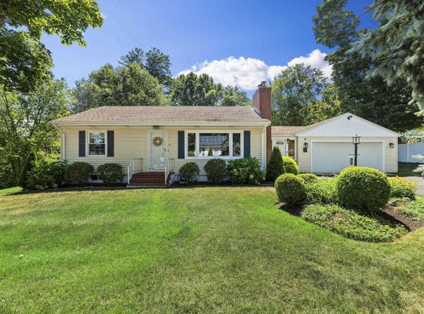 1 Roberts Road, Dover, NH 03820