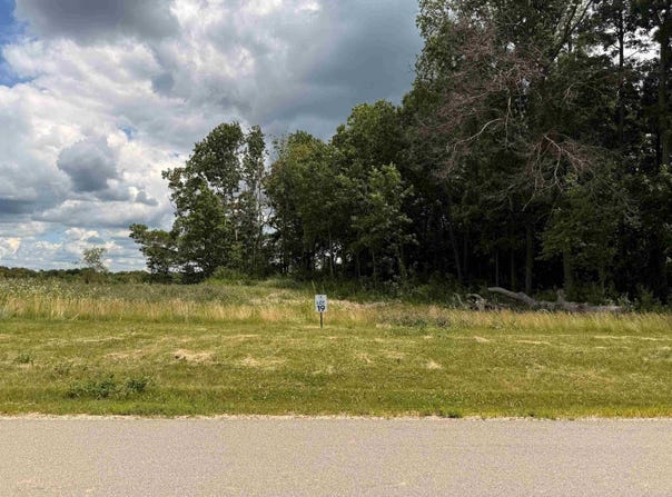 Lakestone lot: 19, Merrimac, WI 53578