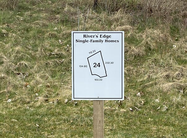 3376 Rivers Edge Drive, St. Joseph, MI 49085